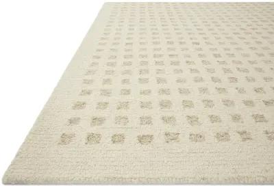 Polly POL01 2'6" x 7'6" Rug