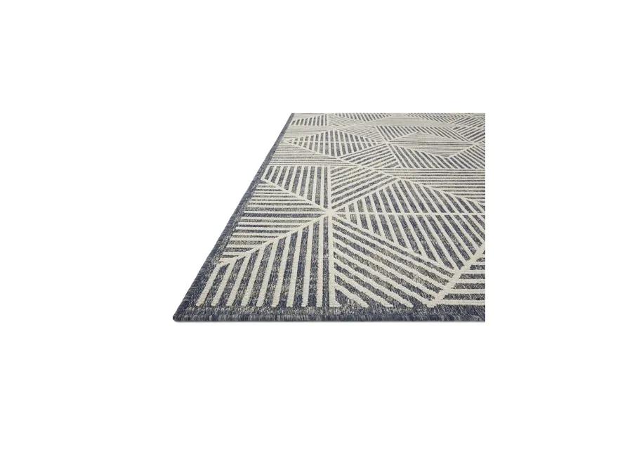 Rainier RAI03 2'2" x 3'9" Rug