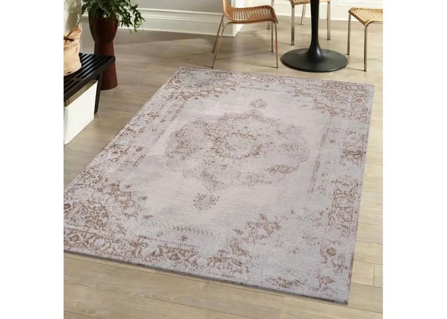 Perfect Rosalia Cottage Medallion Area Rug