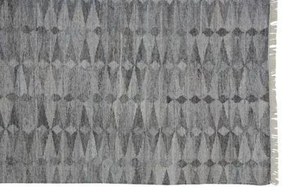 Beckett 0814F Gray/Silver/Ivory 9' x 12' Rug