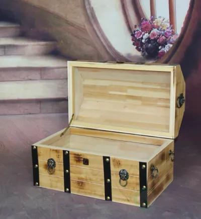 Large Wooden Pirate Lockable Trunk with Lion Rings