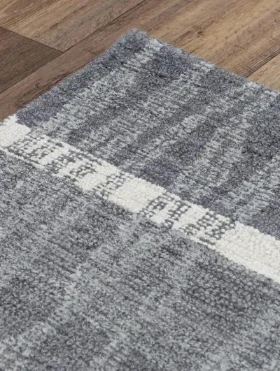 Taylor TAY890 5' x 7'6" Rug