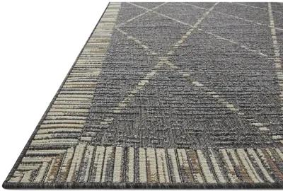 Rainier RAI09 2'2" x 3'9" Rug