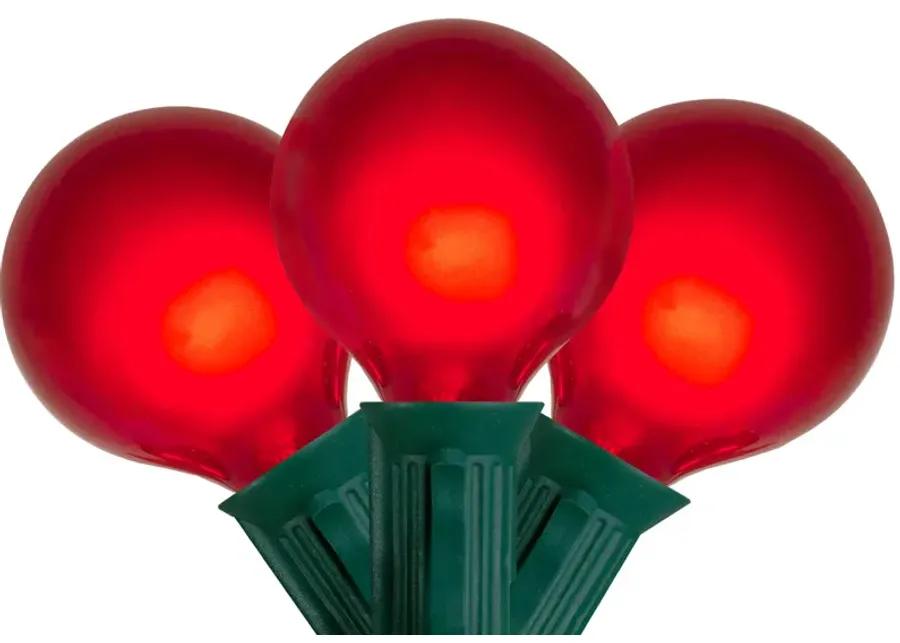 Set of 15 Red Satin G50 Globe Christmas Lights - Green Wire