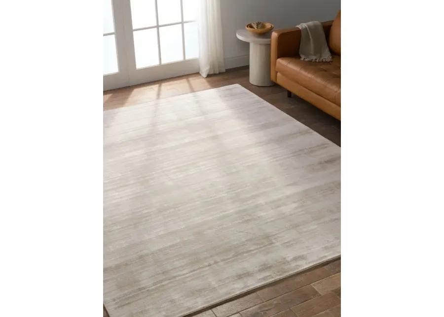 Yasmin Yasmin White 5' x 8' Rug