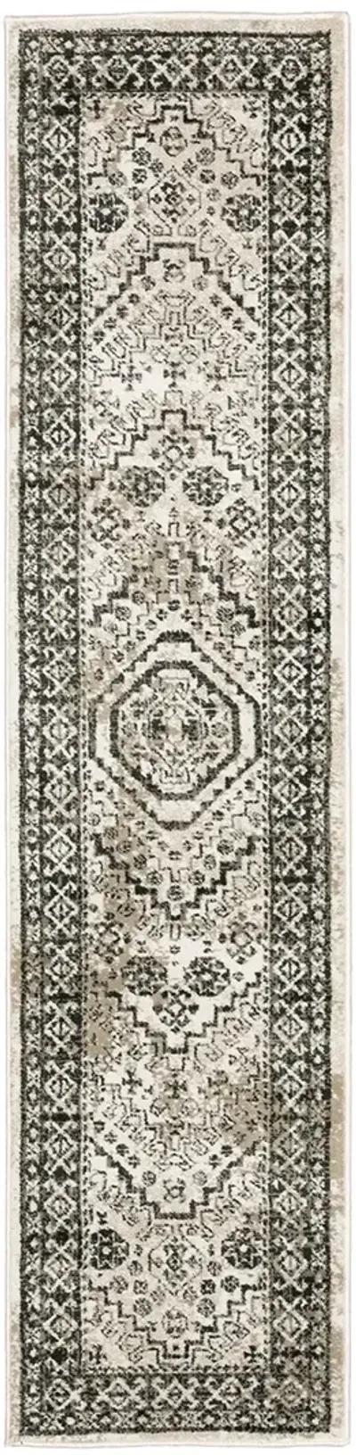 Georgia 1'10" x 7'6" Ivory Rug