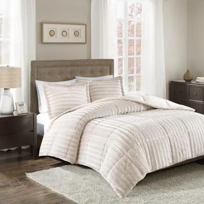 Gracie Mills Wilfred Faux Fur Comforter Set - California King