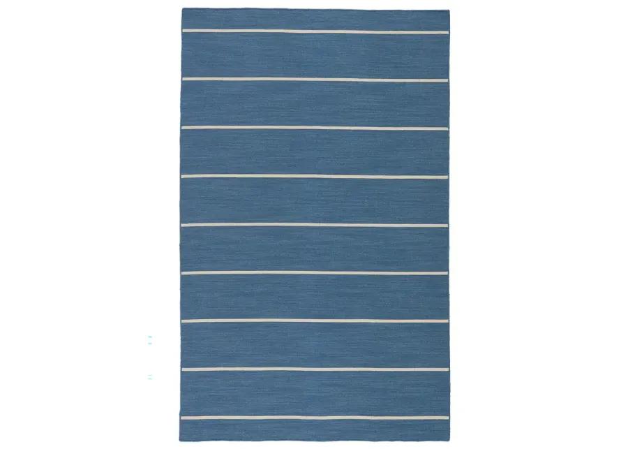 Coastal Shores Cape Cod Blue 2'6" x 8' Runner Rug