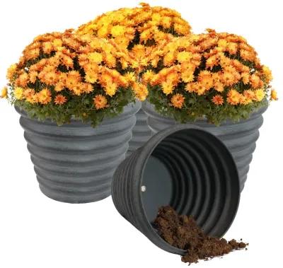 Molly Metal Outdoor Planter Set of 4