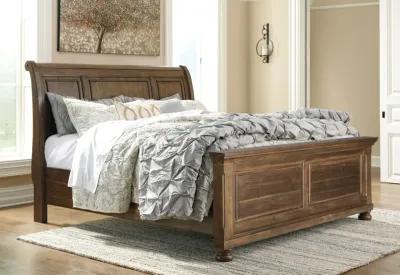 Flynnter King Sleigh Bed