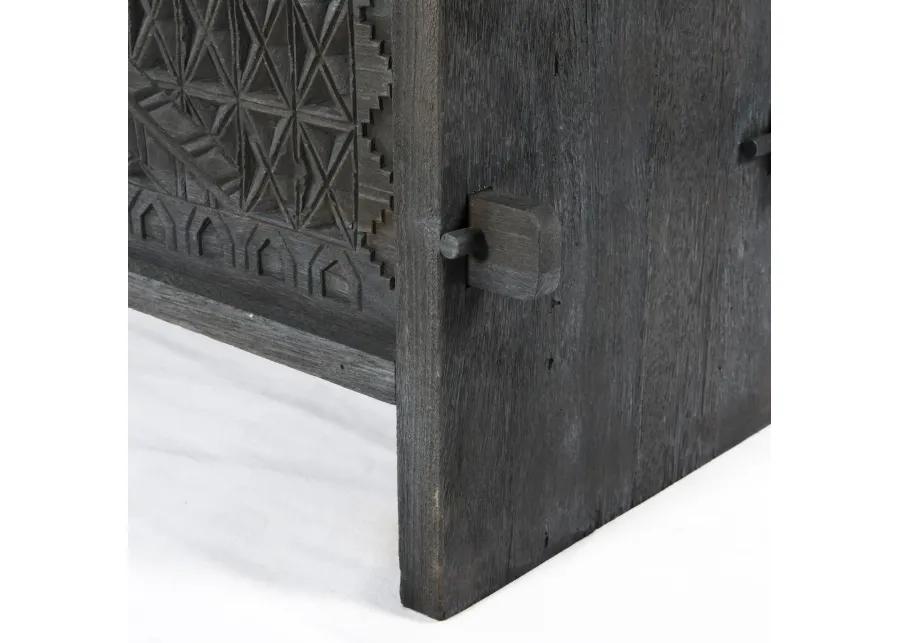 Columbus Trunk Console