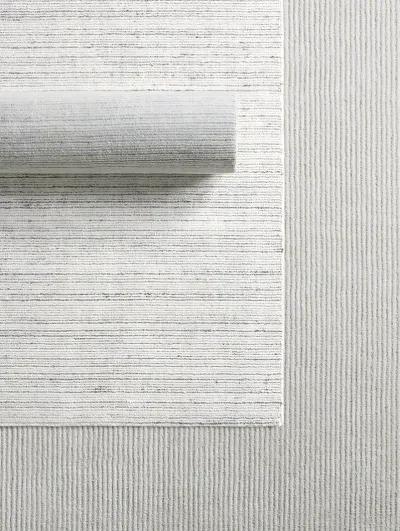 Aiya Mona White 2' x 3' Rug