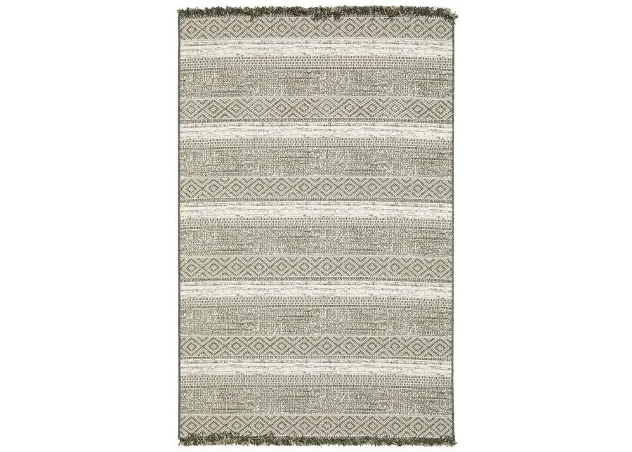 Gillian 6'7" x 9'2" Beige Rug