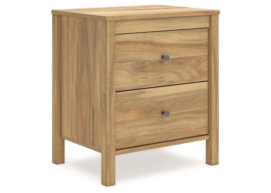 Bermacy Nightstand