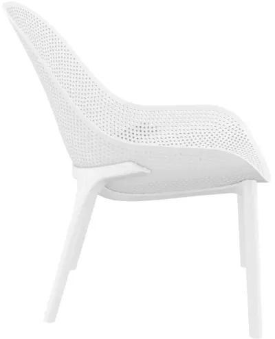 32.75" White Solid Patio Lounge Chair