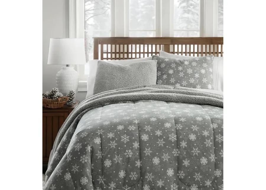 Micro Flannel Reverse to Sherpa Comforter Set