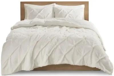 Gracie Mills Dwain Pintuck Sherpa Down Alternative Comforter Set