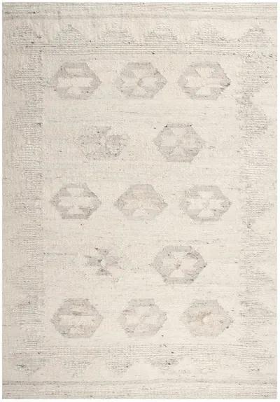 Nova NVA947 9' x 12' Rug