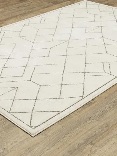 Raylan 5'3" x 7'6" Ivory Rug