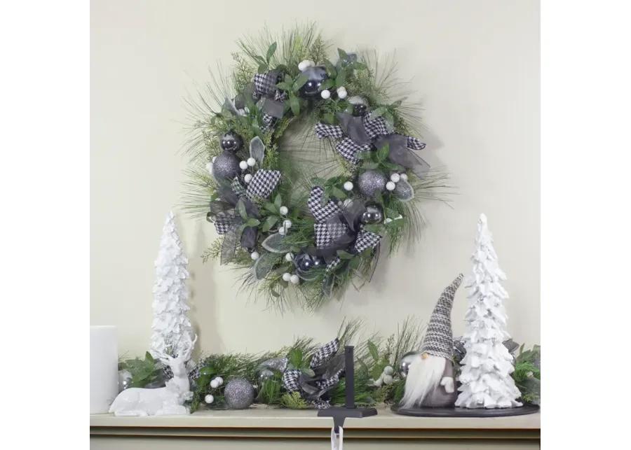 Houndstooth and White Berries Artificial Christmas Wreath - 24-Inch  Unlit