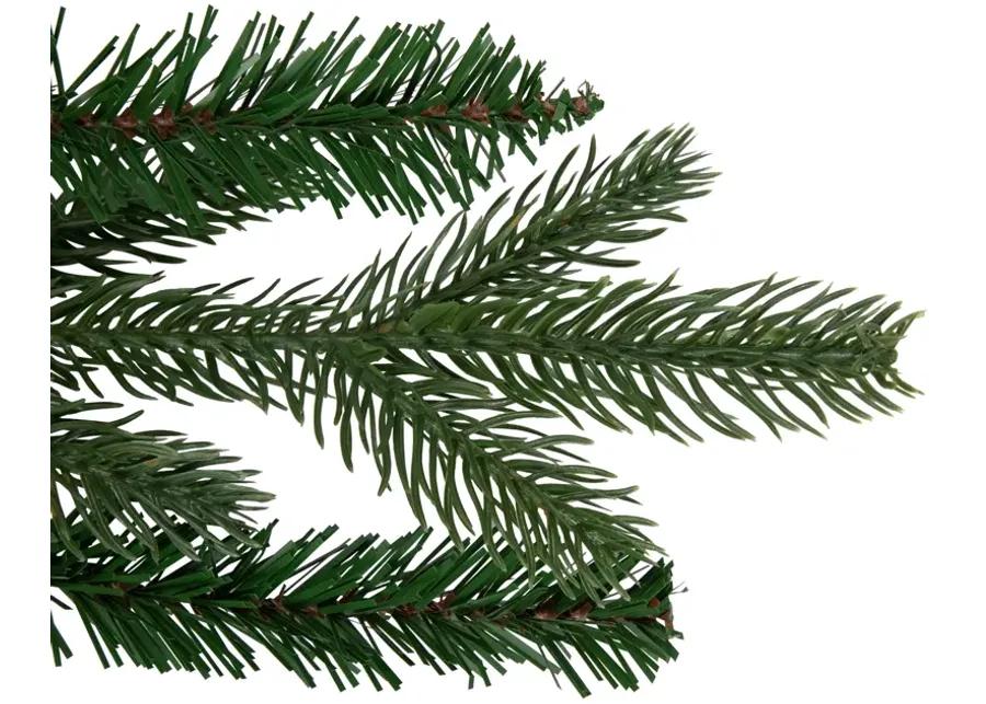 Grande Spruce Artificial Christmas Wreath  48-Inch  Unlit