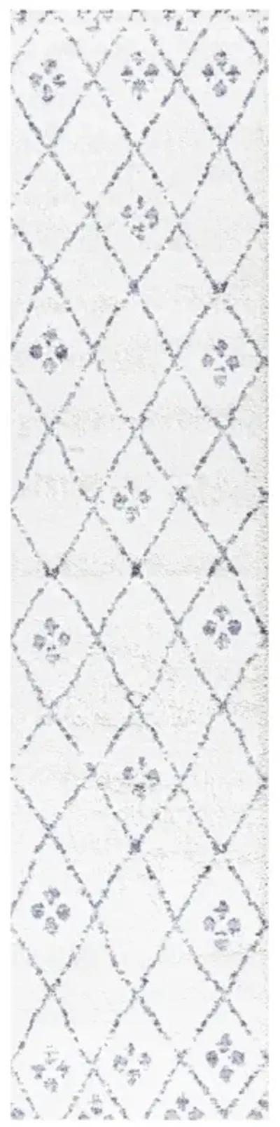 Izil Moroccan Geometric Diamond Area Rug