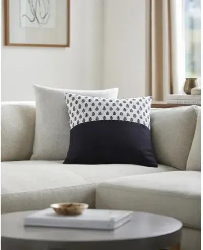 Chromatique CTQ-001 20"L x 20"W Accent Pillow