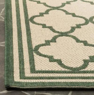 LINDEN 121 Collection LND121W-6SQ Cream / Green 6'-7" X 6'-7" Square