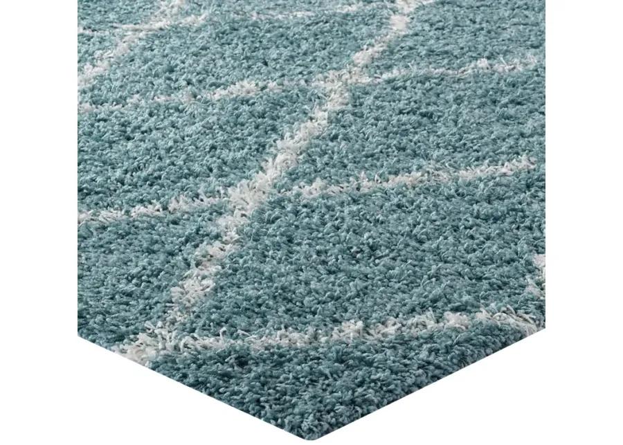 Toryn Diamond Lattice 8x10 Shag Area Rug