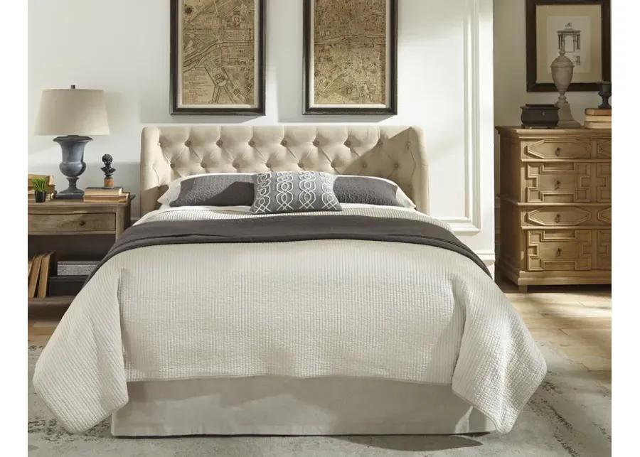 Levi Queen-Size Tufted Platform Bed in Toast Linen