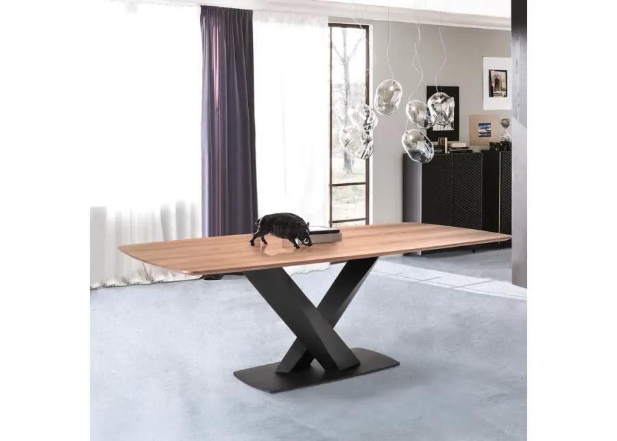 Everett Contemporary Dining Table 