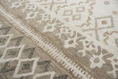 Opulent Natural/Beige Geometric Wool 2'6" x 8' Runner Rug