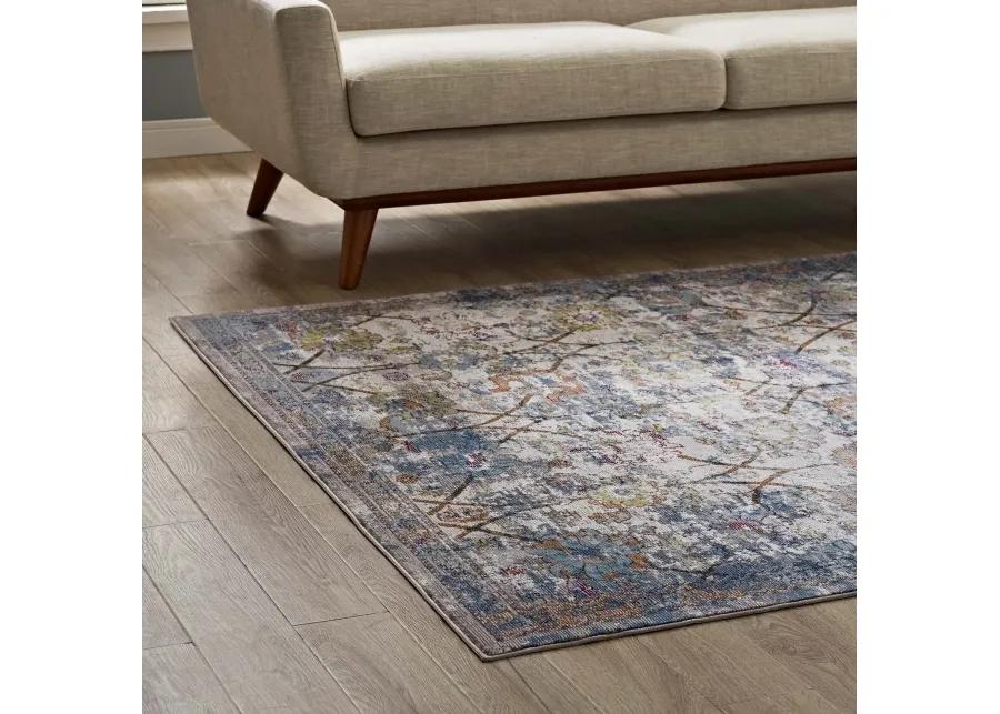 Minu Distressed Floral Lattice 5x8 Area Rug