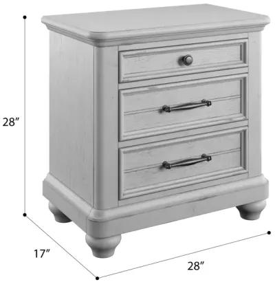 New Haven 3-Drawer Nightstand