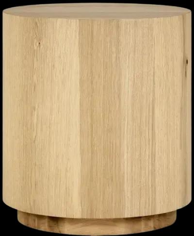 Layne 20" Round End Table in Natural