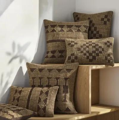 Twareg TWR-003 22"L x 22"W Accent Pillow