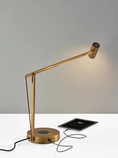 Turrell Task Lamp w. Wireless Charging