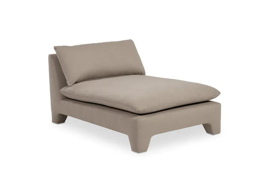 ESTELLE CHAISE