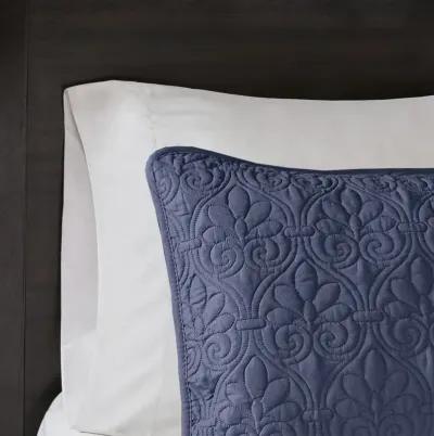 Madison Park Quebec Navy Reversible Quilt Set