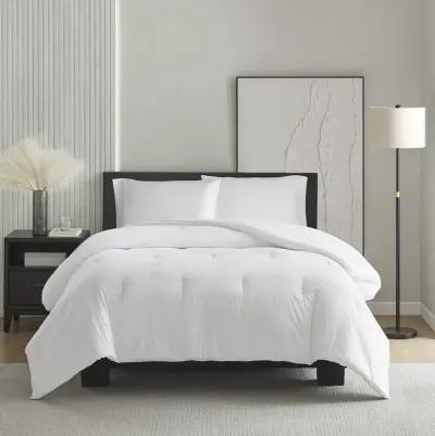 Honeycomb Textured Oversized Down Alternative Comforter