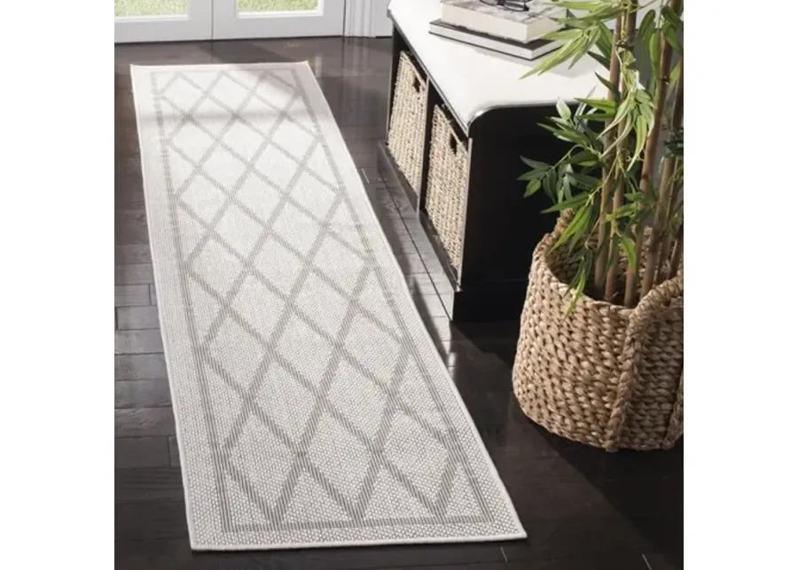 Safavieh BERMUDA 800 Collection BMU805A-28 Ivory / Light Grey 2' X 8'