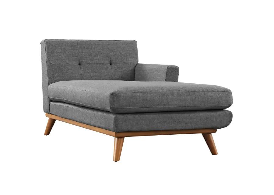 Engage Right-Facing Sectional Sofa