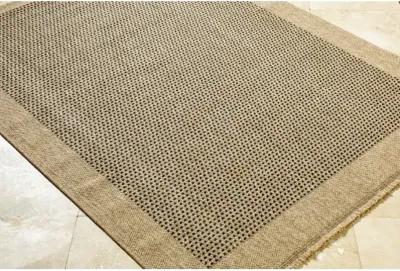 Mirage MGE-2302 3'10" x 5'5" Machine Woven Rug