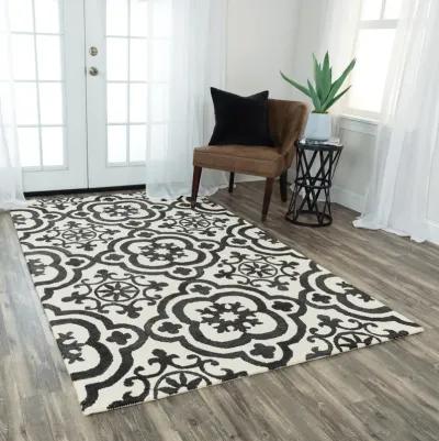 Matrix Black/White Scroll Wool/Recycled Polyester 5' x 7'6" Rectangle Rug