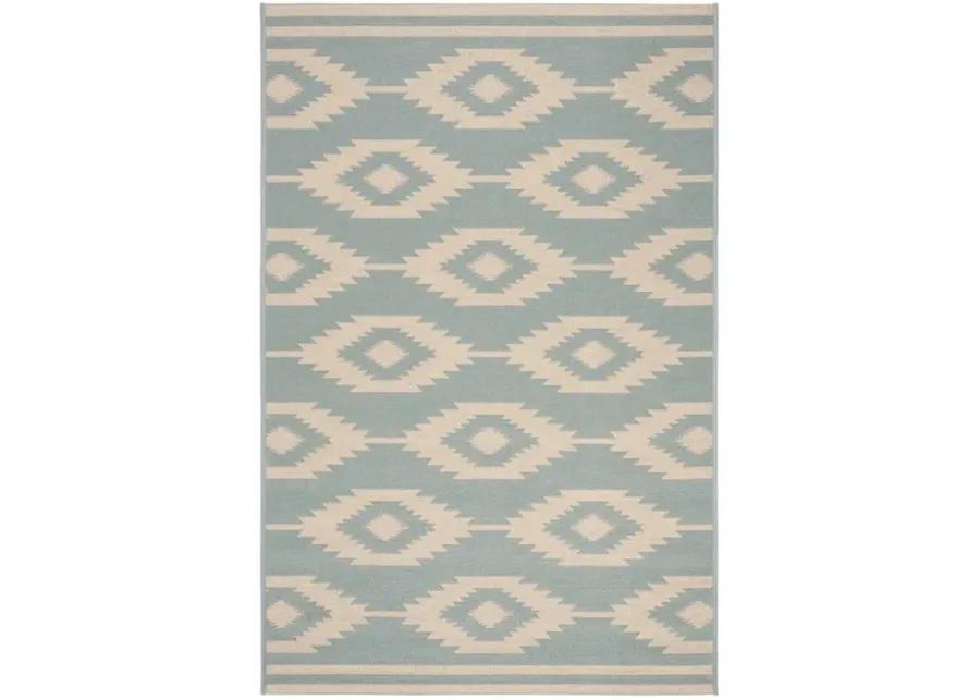 Safavieh BEACH HOUSE Collection BHS171L-4 Cream / Aqua 4' X 6'