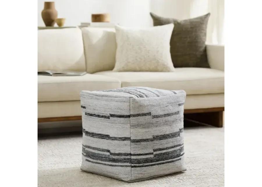 Guinea GUPF-001 18"H x 18"W x 18"D Pouf