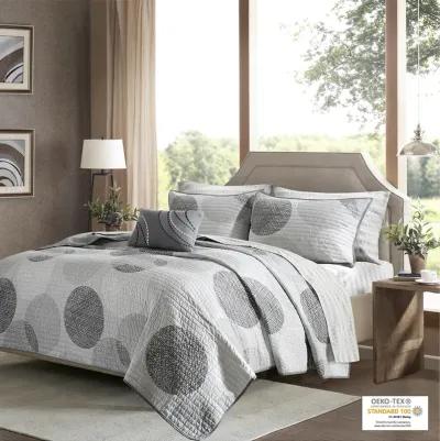 Madison Park Essentials Knowles Grey 6 Piece Quilt Set with Cotton Bed Sheets