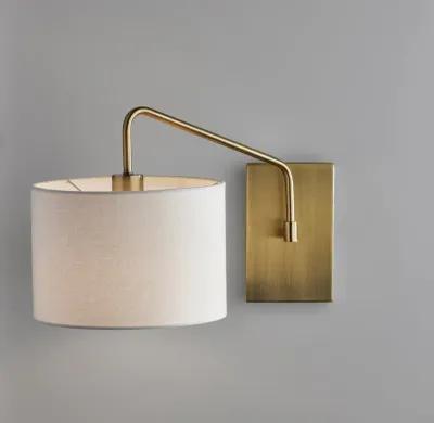 Finley Wall Lamp