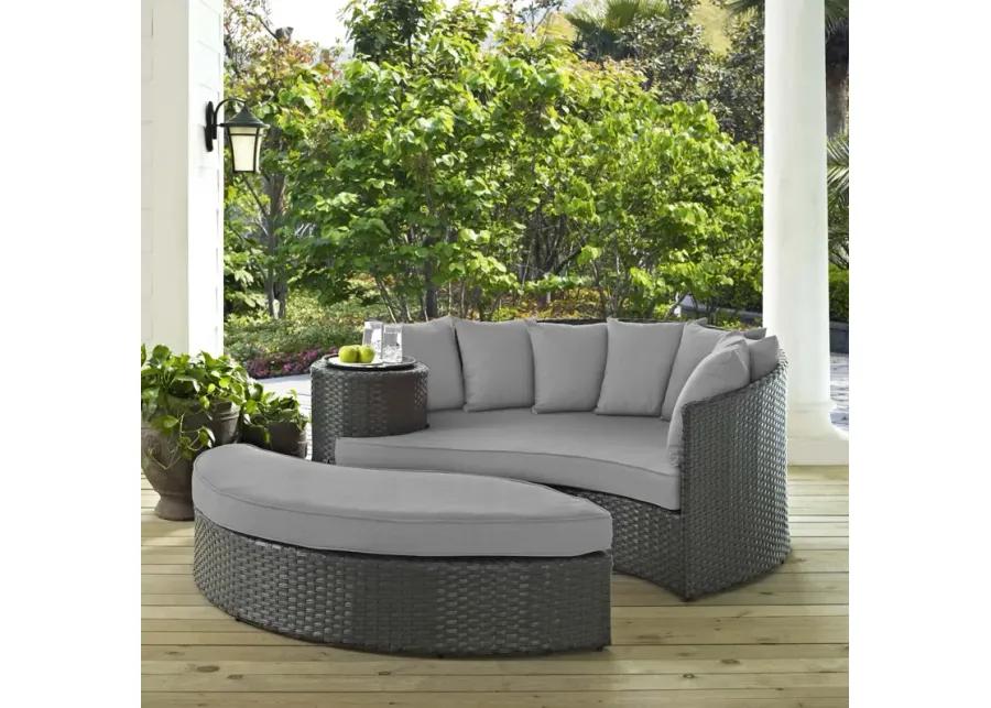 Sojourn Sunbrella® Outdoor Daybed