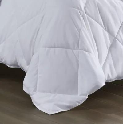 Cooling Touch Oversized Down Alternative Comforter